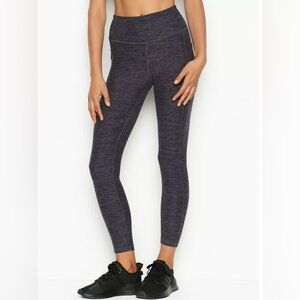 NWT Victoria’s Secret High Rise Studio Leggings Size 14